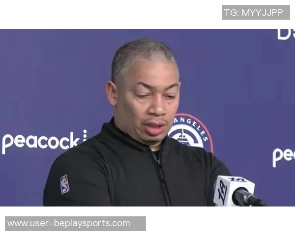 小卡感谢泰伦卢助力早入状态强调团队发挥激发斗志的重要性 小卡感谢泰伦卢助力早入状态强调团队发挥激发斗志的重要性